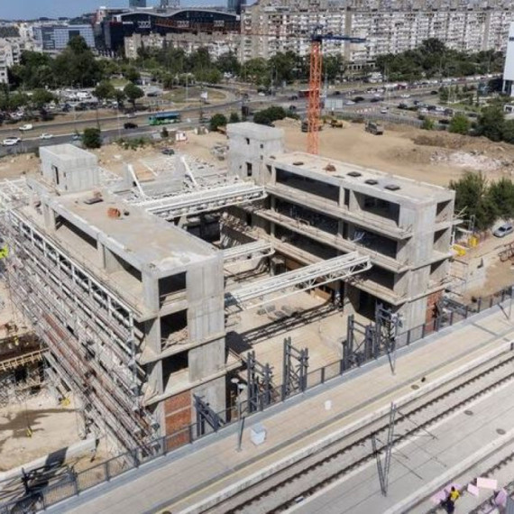 Novi Beograd dobija modernu železničku stanicu: Završetak se bliži, poznato kada će biti otvorena
